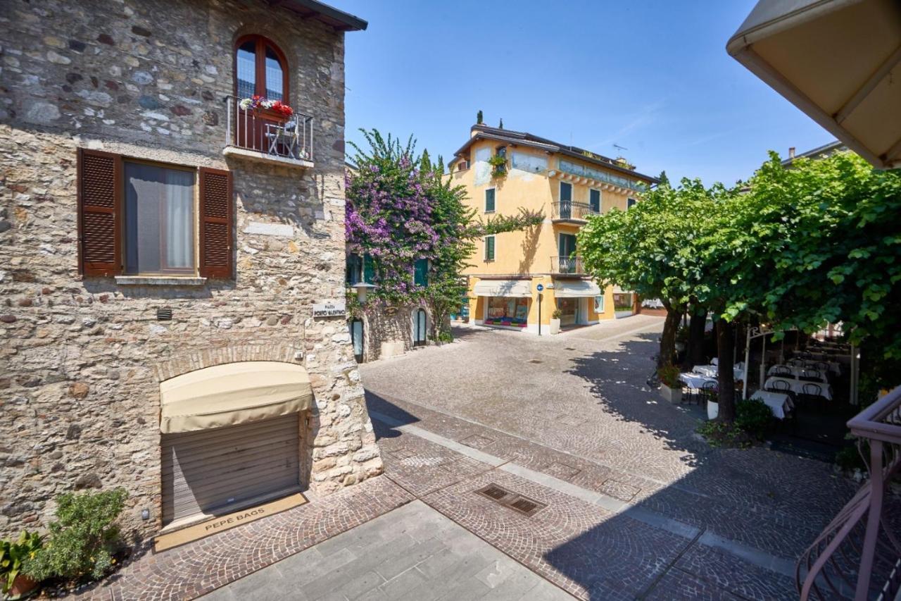 Porto Valentino 2 Apartment Sirmione Ngoại thất bức ảnh